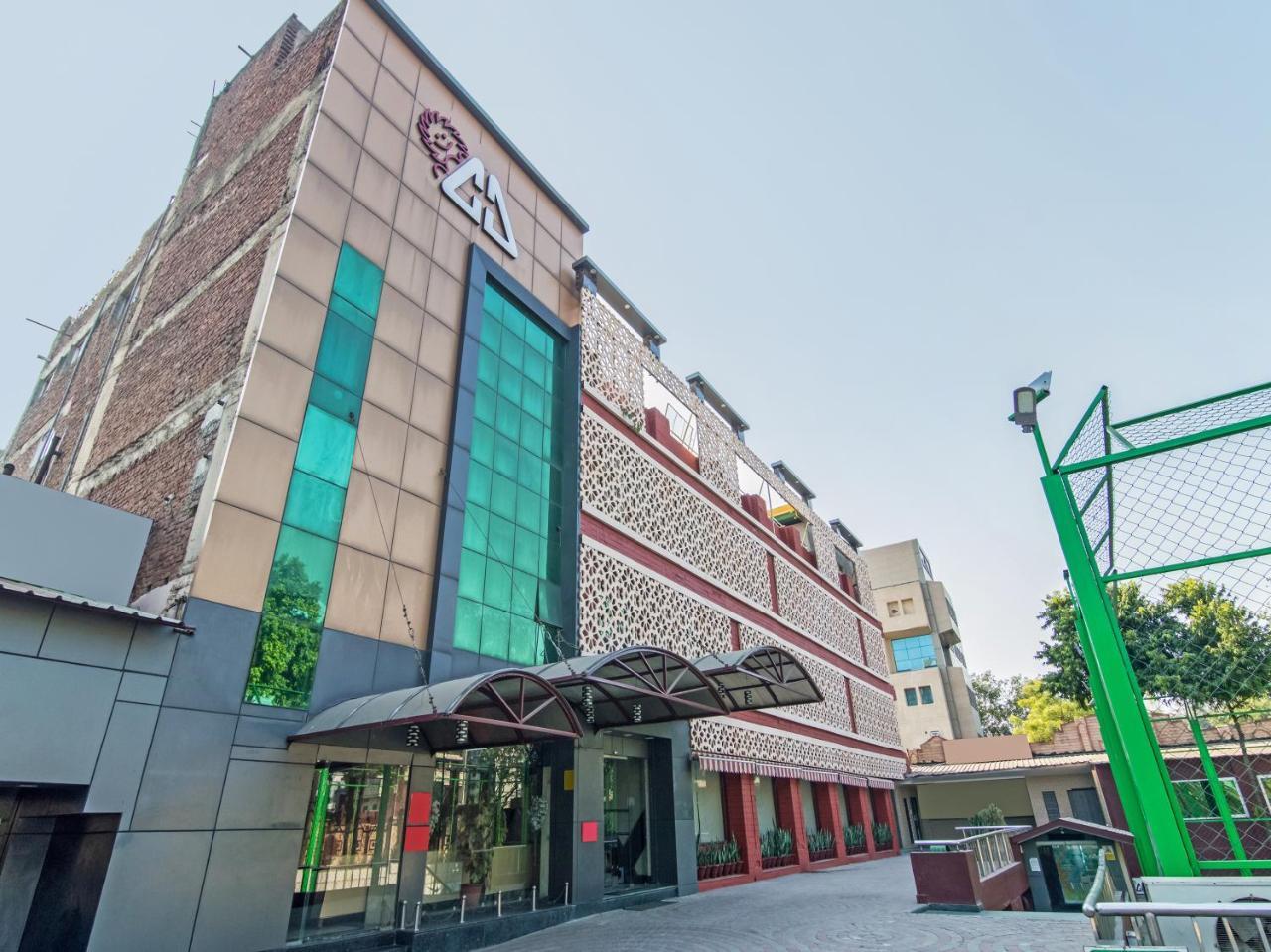 ホテル Citi Club カーンプル エクステリア 写真